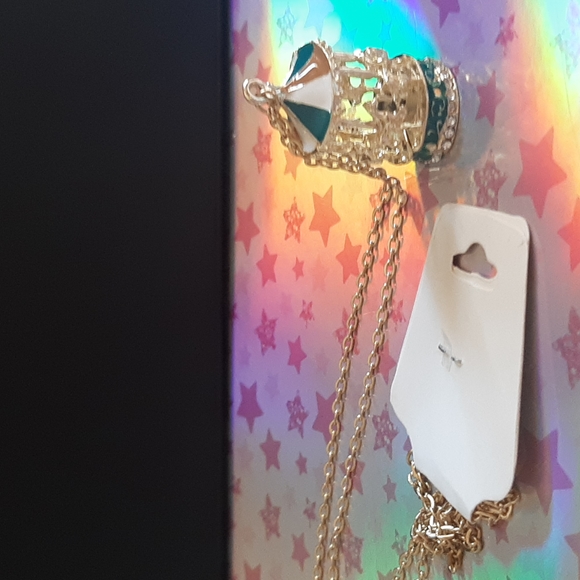 Carousel Fashion Statement Necklace New - Picture 2 of 2
